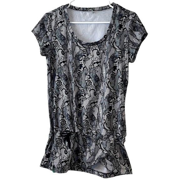Nivo Tops - Nivo NVO Black and White Golf Athletic Top‎ Small